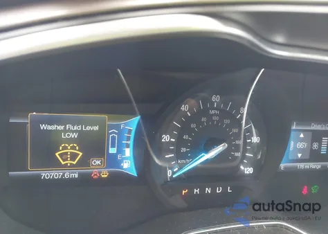 2015 Ford Fusion Energi Se Luxury z USA, uszkodzony, nr VIN 3FA6P0PUXFR168130